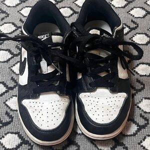 Nike Kids Black and White Sneakers